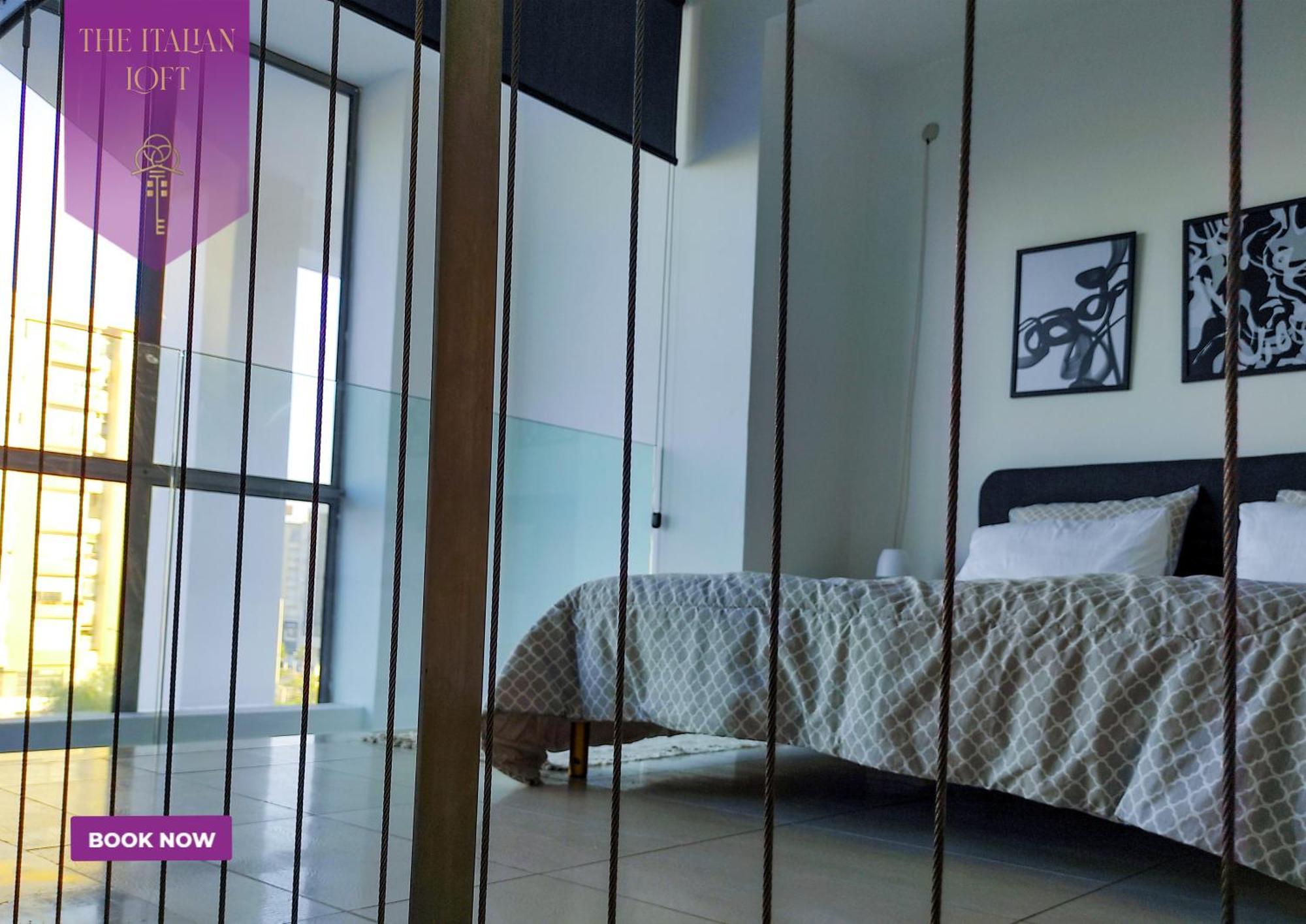 Apartment The Italian Loft With Jacuzzi By The Lakeside
